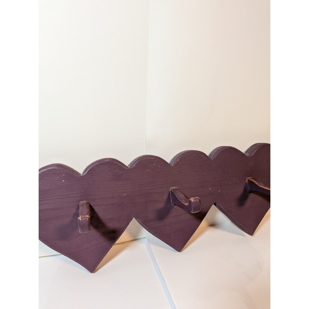Vintage Purple Wooden Heart Wall Rack 3 Peg Hook Coat Hanger Farmhouse Decor